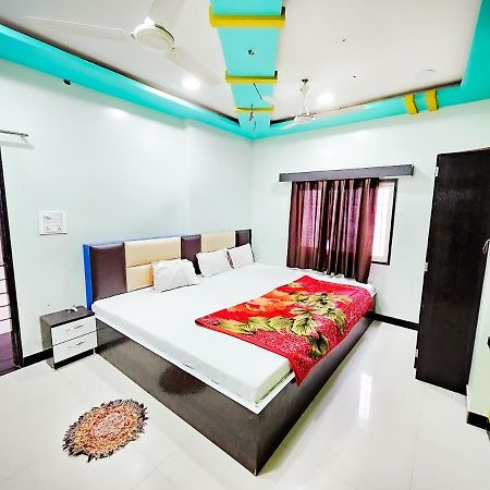 Hotel Ramghat View Ujjain Exterior foto